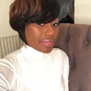 Meet your Posher, Veronica